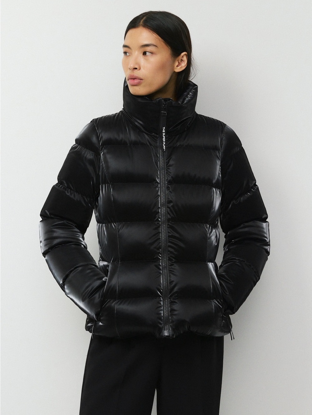 NWOT Aritzia Superpuff Liquid Shine Jacket in Black - Size XS